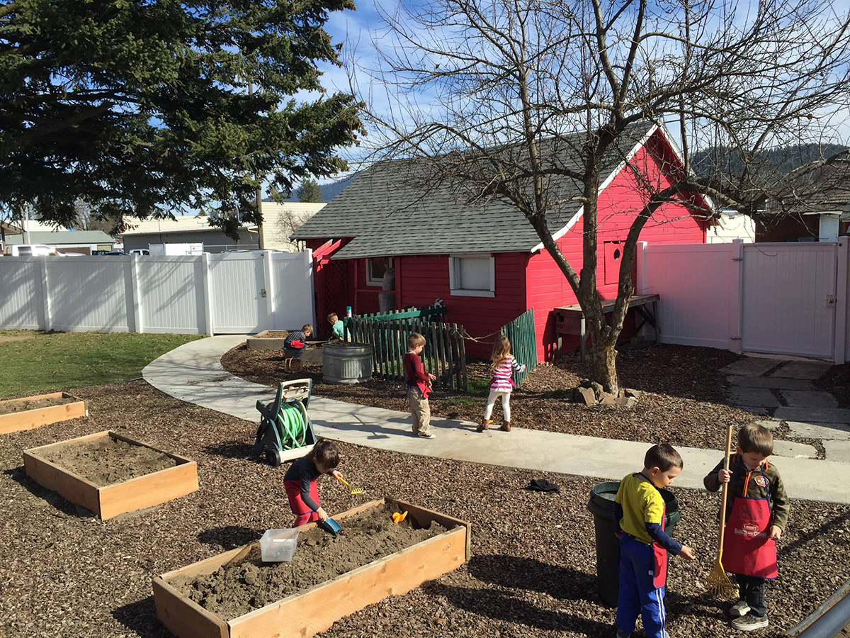 Keet_Sweet_Preschool_Kindergarten_Science_Gardening_Learning_Coeur_d_Alene_Idaho_32